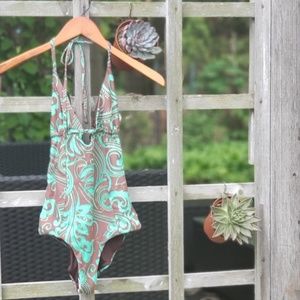 La Isla one piece bathing suit